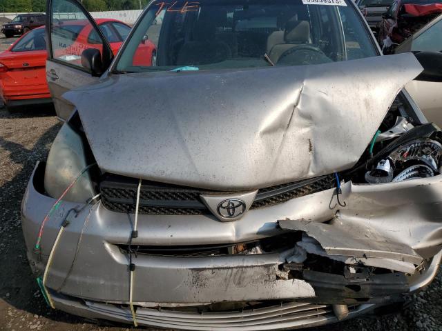 Photo 12 from auction – 2004 TOYOTA SIENNA with VIN 5TDZA23C84S149233