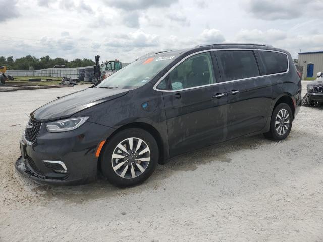 CHRYSLER PACIFICA H 2021 with VIN 2C4RC1L7XMR591592 - Photo from auction