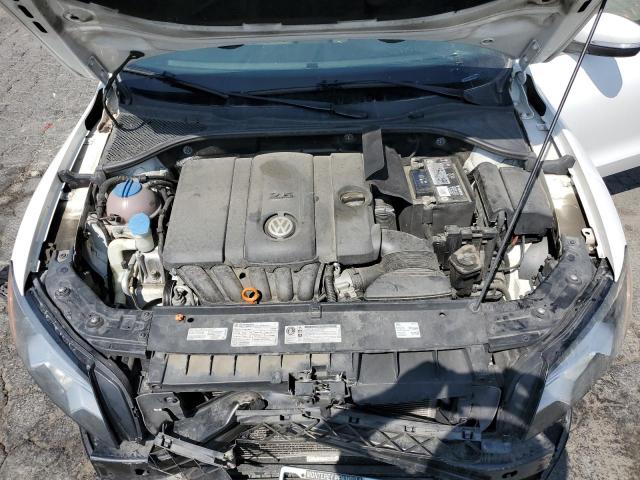 Photo 11 from auction – 2012 VOLKSWAGEN PASSAT SE with VIN 1VWBP7A32CC075479