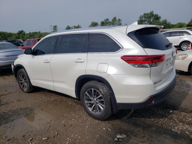 Photo 2 from auction – 2017 TOYOTA HIGHLANDER with VIN 5TDJZRFH3HS507141