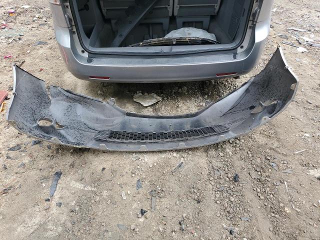 Photo 12 from auction – 2011 TOYOTA SIENNA LE with VIN 5TDKK3DC0BS003201