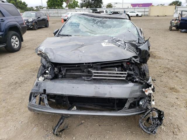 Photo 5 from auction – 2013 VOLKSWAGEN EOS LUX with VIN WVWFW8AH5DV006753