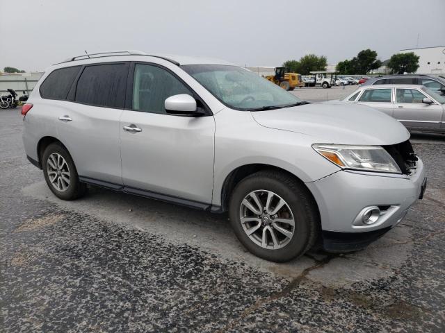Photo 4 from auction – 2015 NISSAN PATHFINDER with VIN 5N1AR2MM9FC664271