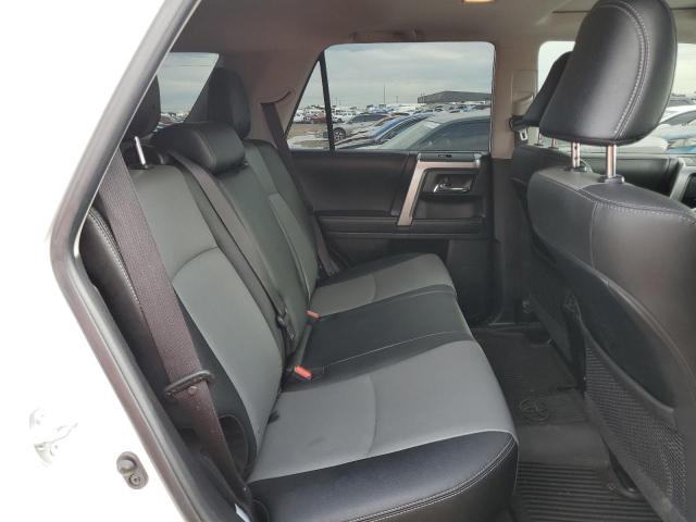 Photo 10 from auction – 2021 TOYOTA 4RUNNER SR with VIN JTENU5JRXM5847892