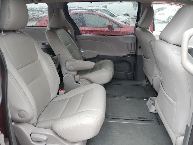 Photo 10 from auction – 2017 TOYOTA SIENNA XLE with VIN 5TDDZ3DC6HS158039