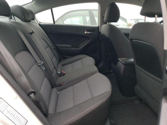 Photo 10 from auction – 2016 KIA FORTE LX with VIN KNAFX4A66G5511576