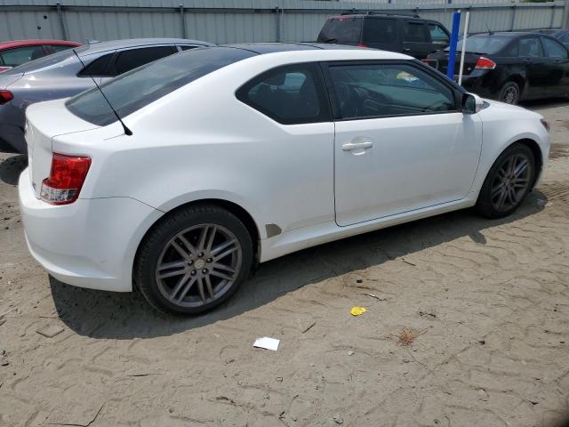 Photo 3 from auction – 2011 TOYOTA SCION TC with VIN JTKJF5C70B3006299
