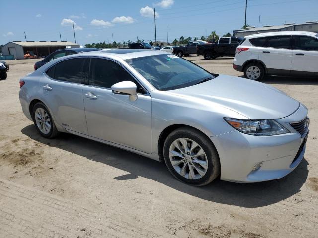 Photo 4 from auction – 2013 LEXUS ES 300H with VIN JTHBW1GG1D2013090