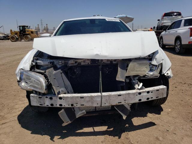 Photo 5 from auction – 2015 CHRYSLER 300 LIMITE with VIN 2C3CCAAGXFH898542