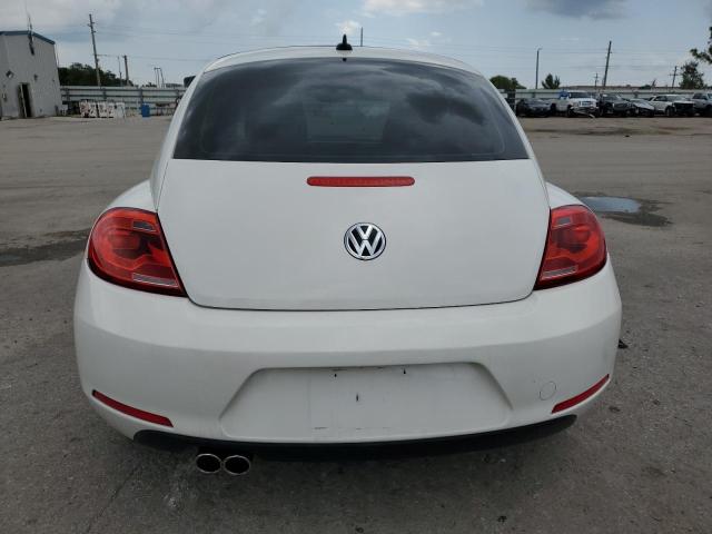 Photo 6 from auction – 2013 VOLKSWAGEN BEETLE with VIN 3VWJP7AT7DM690234