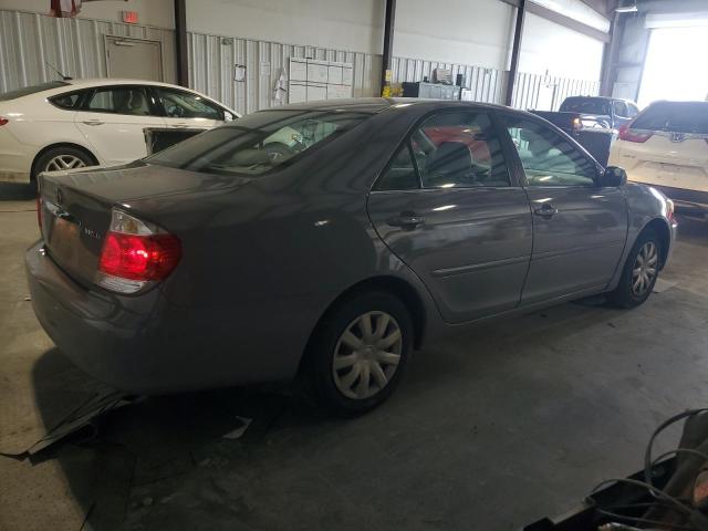 Photo 3 from auction – 2005 TOYOTA CAMRY LE with VIN 4T1BE32K95U961752
