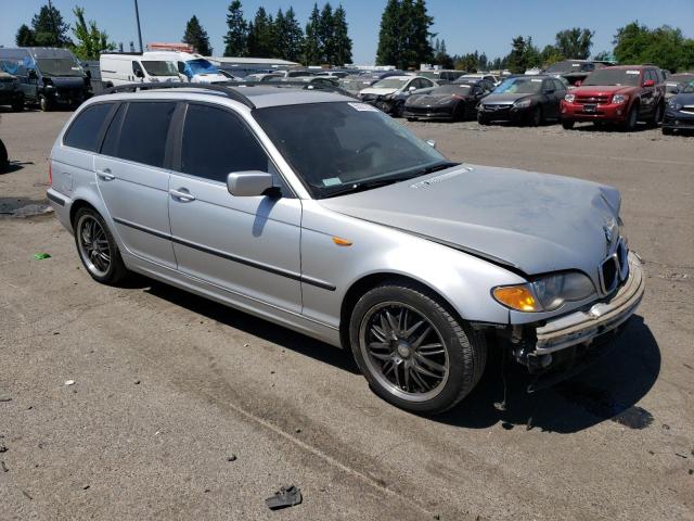 Photo 4 from auction – 2003 BMW 325 IT with VIN WBAEN33463PC12517