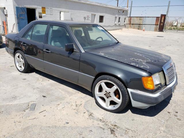 Photo 4 from auction – 1992 MERCEDES-BENZ 400 E with VIN WDBEA34E9NB767995