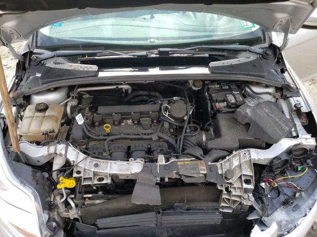 Photo 11 from auction – 2014 FORD FOCUS SE with VIN 1FADP3K26EL232143