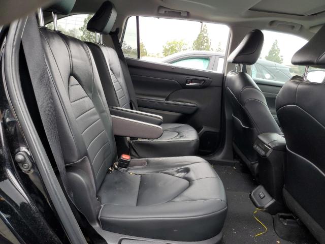 Photo 11 from auction – 2022 TOYOTA HIGHLANDER with VIN 5TDGZRAHXNS542269