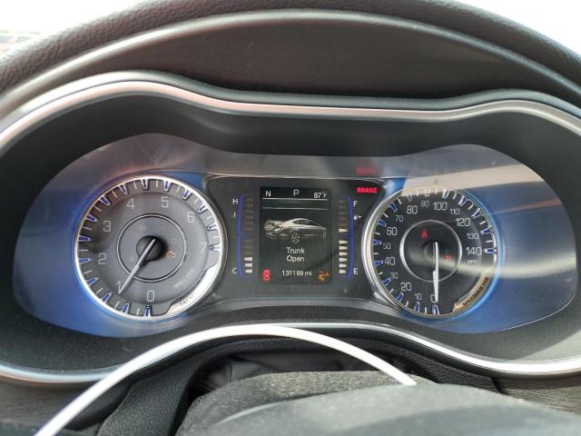 Photo 9 from auction – 2015 CHRYSLER 200 LIMITE with VIN 1C3CCCAB6FN724068