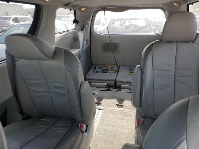 Photo 10 from auction – 2011 TOYOTA SIENNA XLE with VIN 5TDDK3DC4BS005669