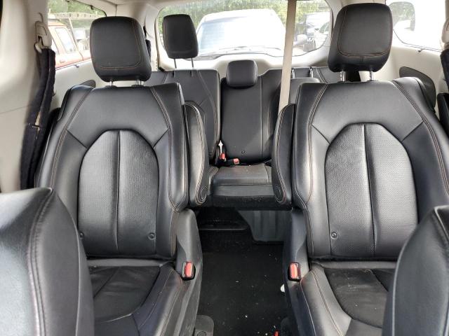 Photo 10 from auction – 2017 CHRYSLER PACIFICA E with VIN 2C4RC1L76HR797692