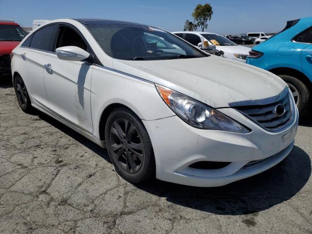 Photo 4 from auction – 2012 HYUNDAI SONATA with VIN 5NPEC4AC2CH334552