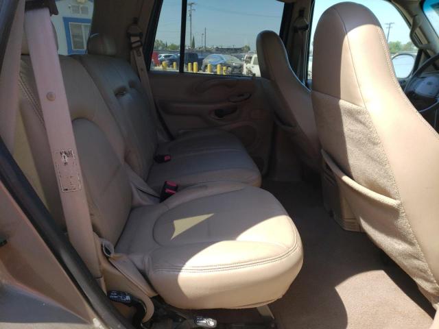 Photo 11 from auction – 2002 FORD EXPEDITION with VIN 1FMRU15W02LA75440