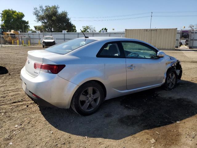 Photo 3 from auction – 2010 KIA FORTE EX with VIN KNAFU6A2XA5300552