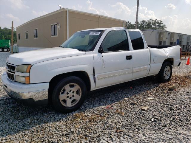 CHEVROLET SILVERADO 2006 with VIN 1GCEC19T76Z126490 - Photo from auction