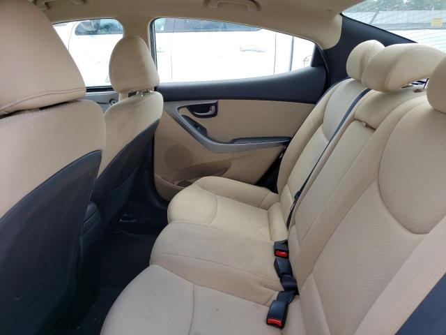 Photo 10 from auction – 2012 HYUNDAI ELANTRA GL with VIN 5NPDH4AE5CH146297