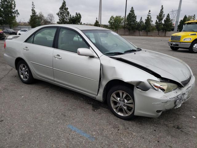 Photo 4 from auction – 2004 TOYOTA CAMRY LE with VIN JTDBE32K940270053