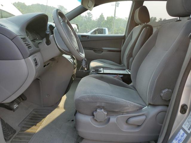 Photo 7 from auction – 2004 TOYOTA SIENNA CE with VIN 5TDZA23C14S088887