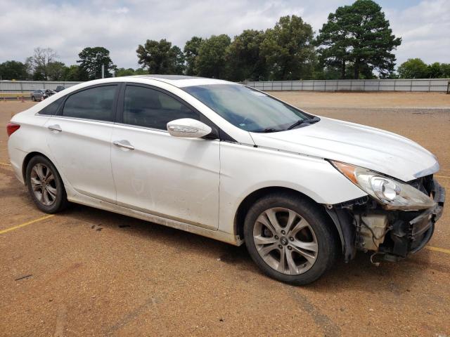 Photo 4 from auction – 2011 HYUNDAI SONATA SE with VIN 5NPEC4AC7BH165577