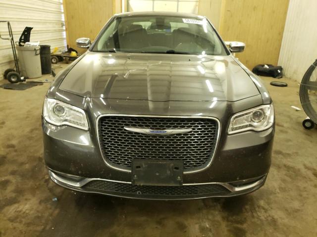 Photo 5 from auction – 2017 CHRYSLER 300C with VIN 2C3CCAKG2HH566807