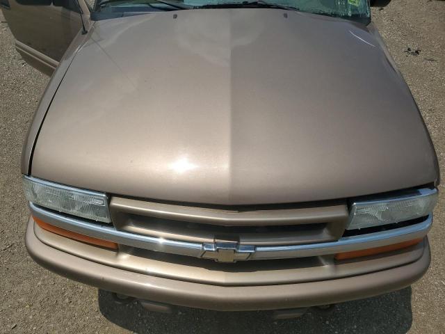 Photo 12 from auction – 2002 CHEVROLET BLAZER with VIN 1GNDT13W52K205598