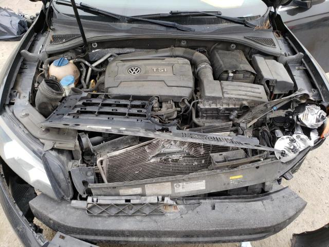 Photo 11 from auction – 2015 VOLKSWAGEN PASSAT S with VIN 1VWAT7A33FC098202