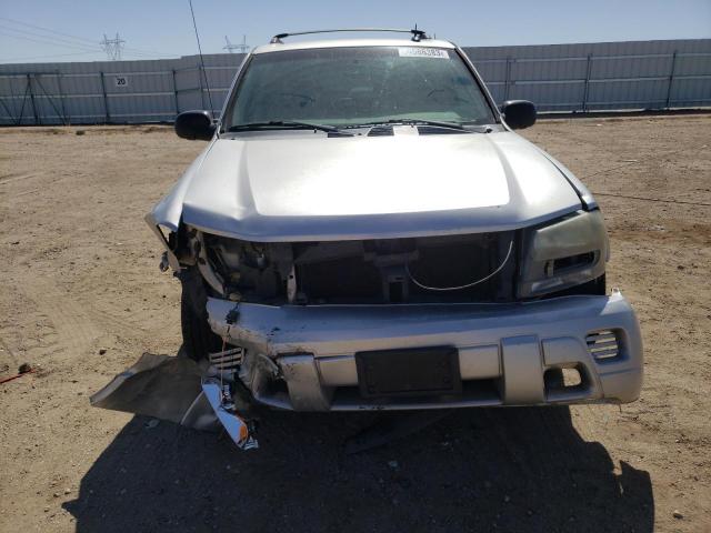 Photo 5 from auction – 2005 CHEVROLET TRAILBLAZE with VIN 1GNDS13S852387902