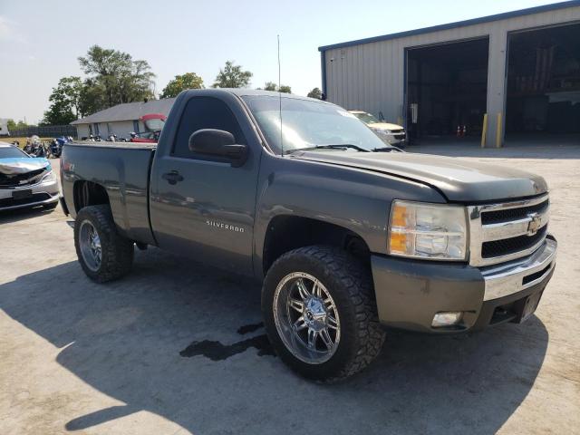 Photo 4 from auction – 2011 CHEVROLET 1500 with VIN 1GCNKSE07BZ279367