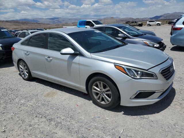 Photo 4 from auction – 2016 HYUNDAI SONATA SE with VIN 5NPE24AF2GH362080