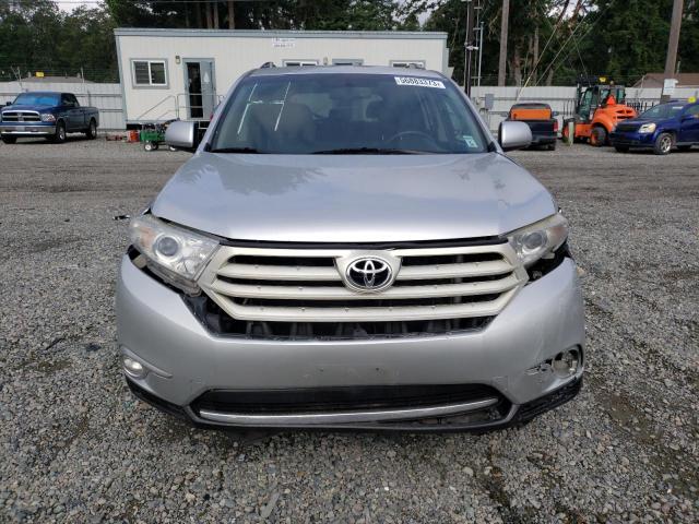 Photo 5 from auction – 2013 TOYOTA HIGHLANDER with VIN 5TDBK3EH3DS273066