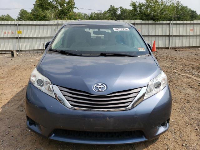 Photo 5 from auction – 2017 TOYOTA SIENNA LE with VIN 5TDKZ3DC4HS785782