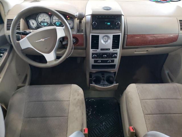 Photo 8 from auction – 2009 CHRYSLER TOWN & COU with VIN 2A8HR44E09R520667