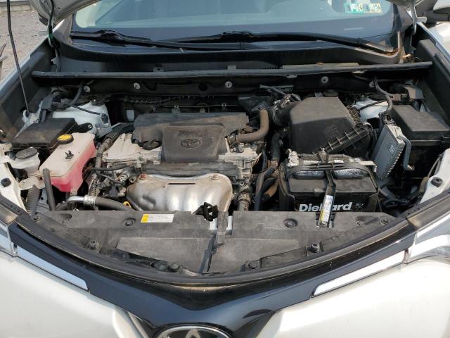 Photo 11 from auction – 2017 TOYOTA RAV4 LIMIT with VIN 2T3DFREV5HW578658