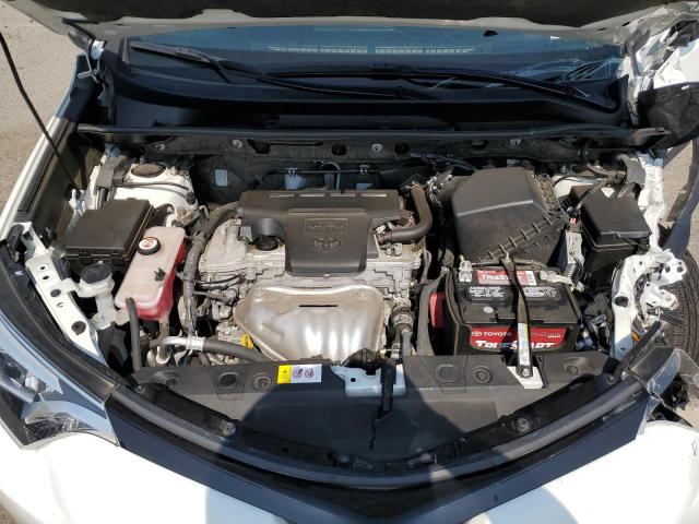Photo 12 from auction – 2017 TOYOTA RAV4 SE with VIN JTMJFREV8HD219000