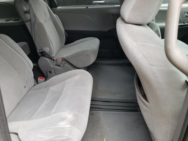 Photo 11 from auction – 2015 TOYOTA SIENNA LE with VIN 5TDKK3DC7FS621010