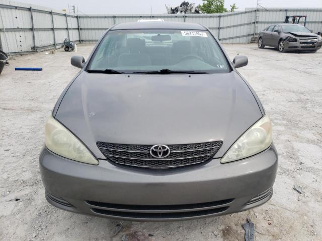 Photo 5 from auction – 2004 TOYOTA CAMRY LE with VIN 4T1BE32K14U933619