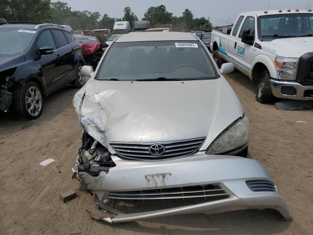 Photo 5 from auction – 2005 TOYOTA CAMRY LE with VIN 4T1BE32K45U953137