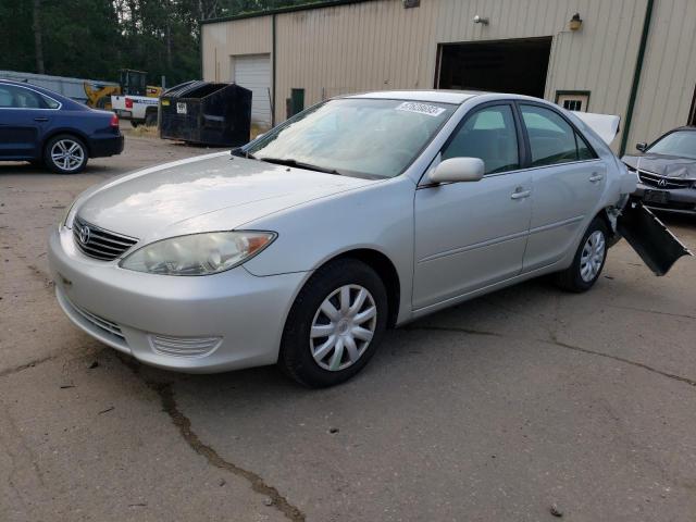 TOYOTA CAMRY LE 2005 with VIN 4T1BE32K75U383537 - Photo from auction