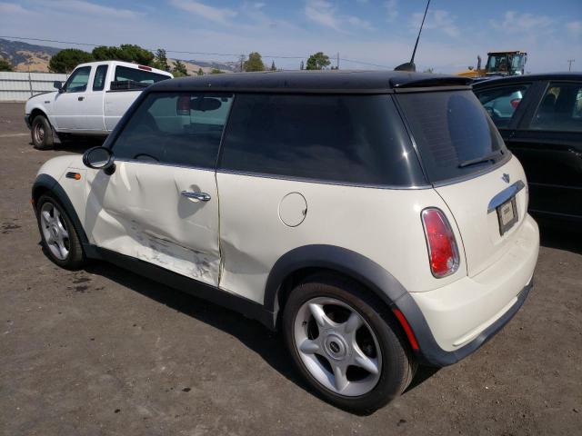 Photo 2 from auction – 2006 MINI COOPER with VIN WMWRC33536TJ79940