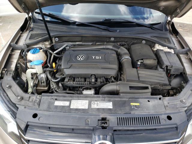 Photo 11 from auction – 2015 VOLKSWAGEN PASSAT S with VIN 1VWAS7A38FC111335