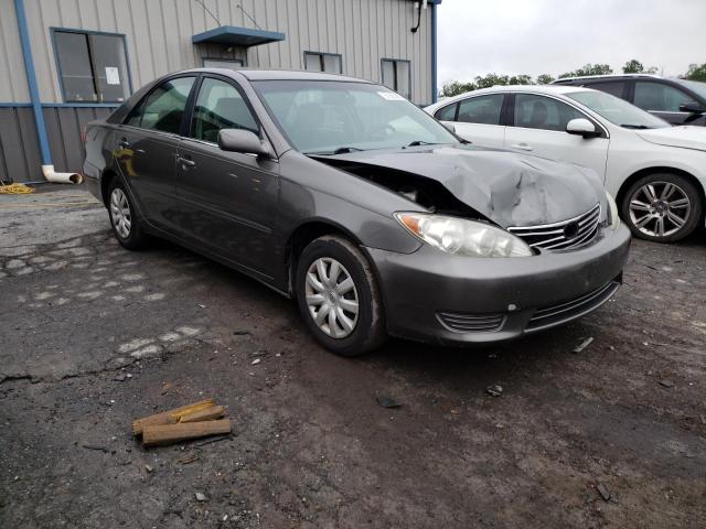 Photo 4 from auction – 2005 TOYOTA CAMRY LE with VIN 4T1BE30K25U502209