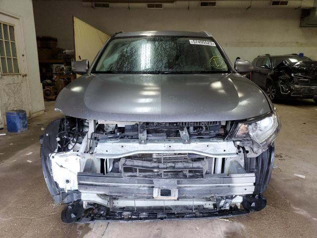 Photo 5 from auction – 2019 MITSUBISHI OUTLANDER with VIN JA4AD3A34KZ019842