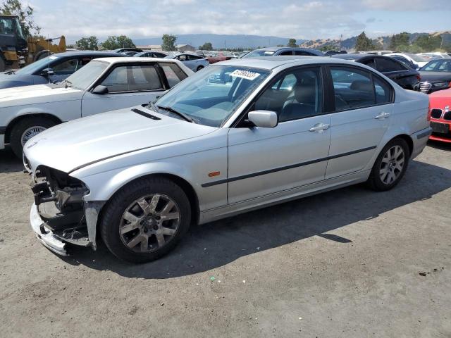 BMW 323 2000 with VIN WBAAM3346YCD58108 - Photo from auction